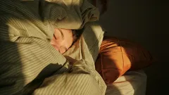 Spánok je dôležitejší než posilňovňa: prekvapivá súvislosť medzi nočným odpočinkom a chudnutím