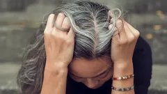 Sivé vlasy sú nový šik: 5 strihov, ktoré vám vrátia mladosť bez farbenia