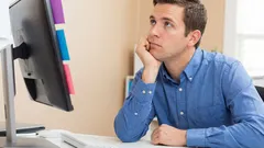 Stále si podopierate bradu rukou? Psychológovia vysvetľujú, čo to prezrádza o osobnosti